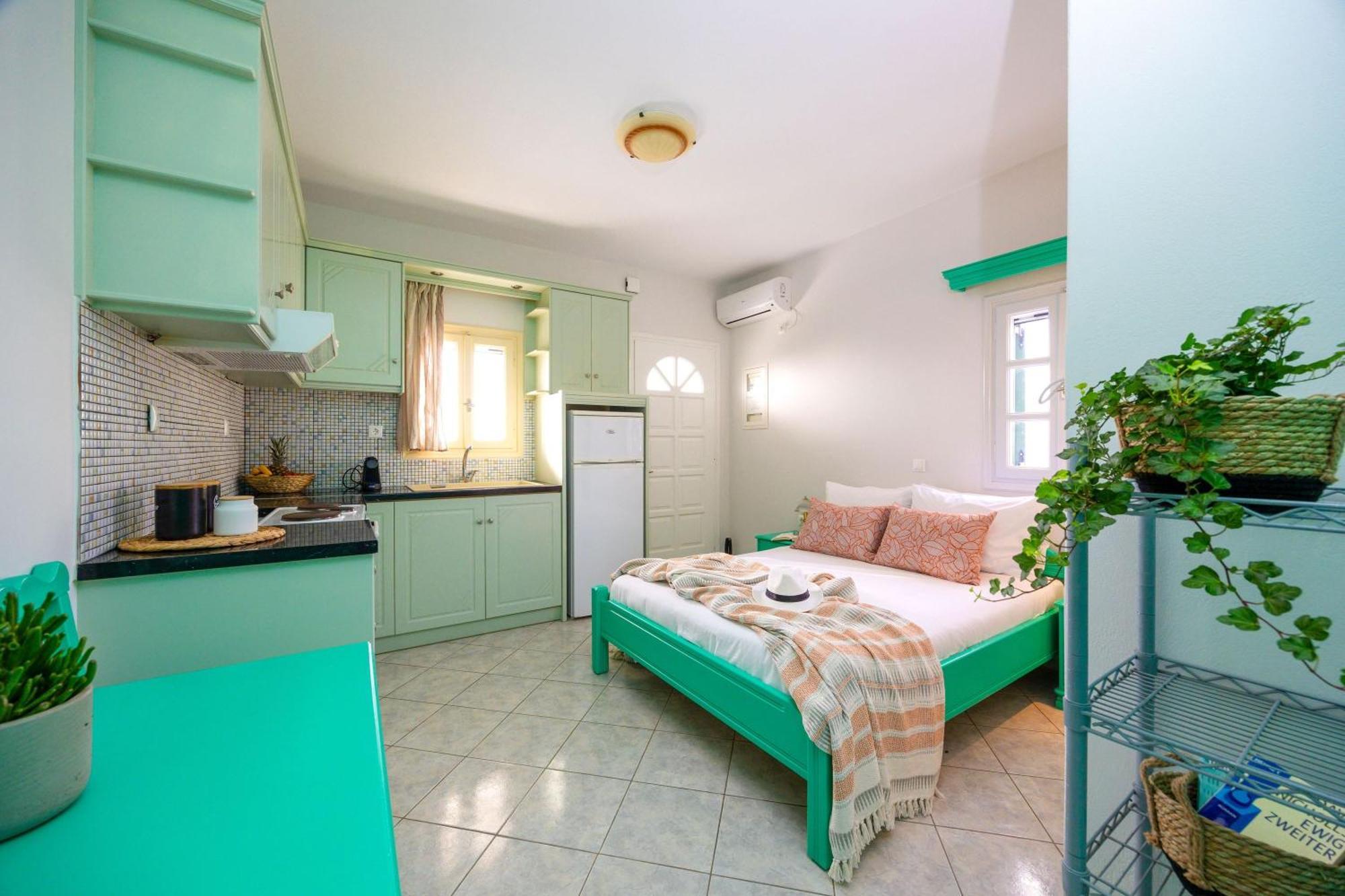 Sahara Beach Apartments - Kastraki Кастраки Экстерьер фото